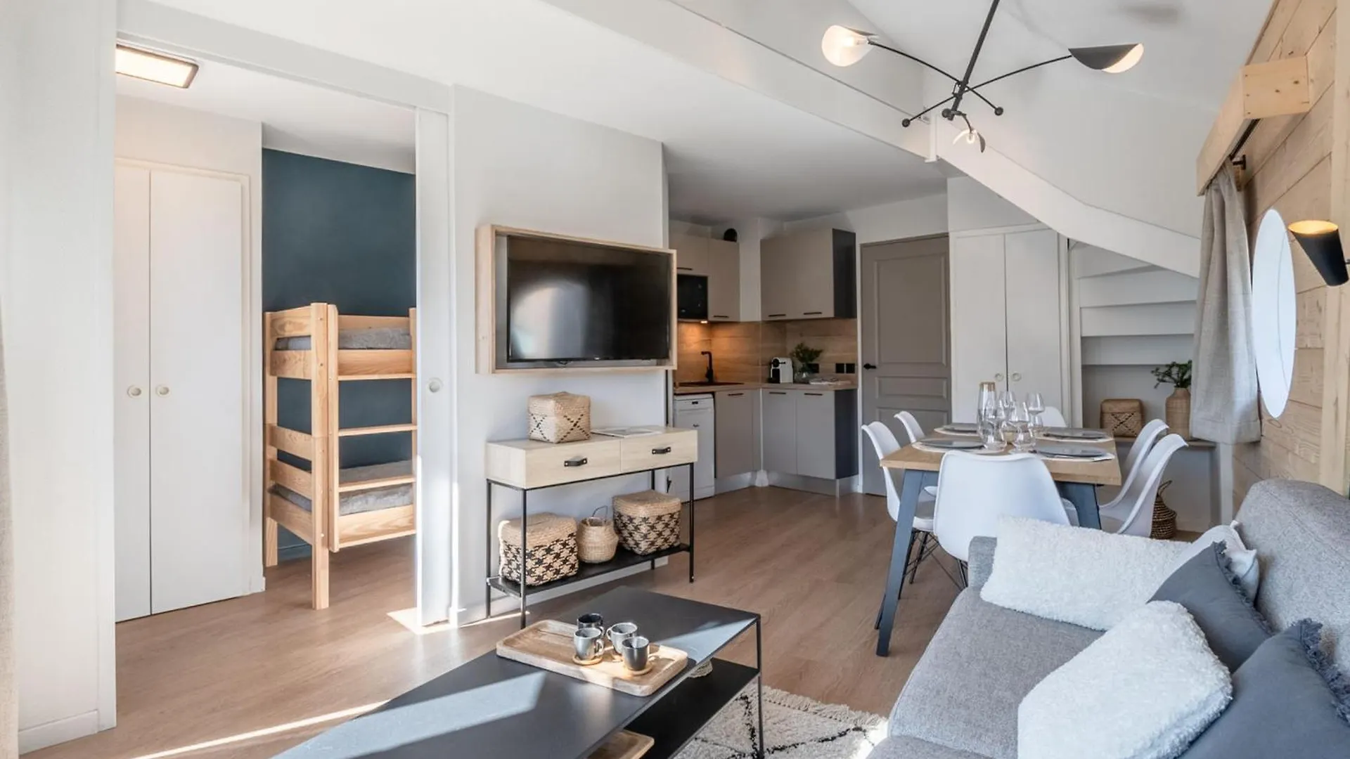 아보리아 Magnifique Duplex 3 Pieces Renove, Centre Station, Balcon, Wifi - Fr-1-634-72 아파트